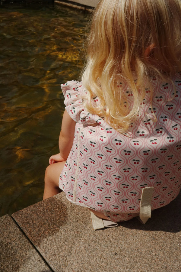 Konges sløjd Avery svømmevest - cherry pink motif