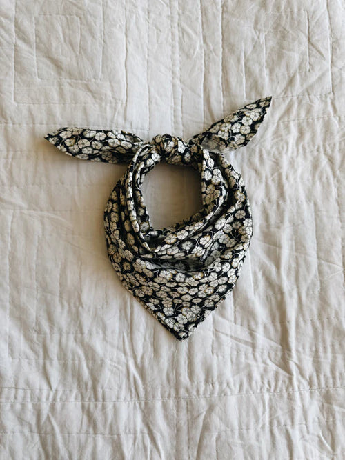 Lalaby Vera scarf - snow flower